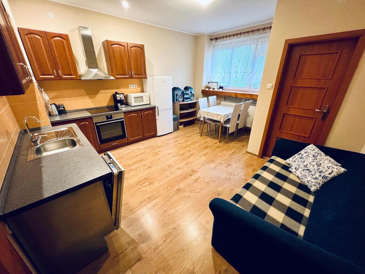 Apartman Pod Fontanou 크렘니차 외부 사진